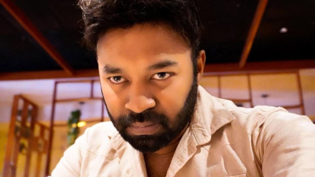‘ইতিহাস’ থেকে ‘শিরোনাম’, নতুন সিনেমায় কাজী মারুফ